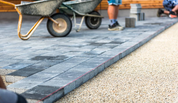 Best Professional Driveway Pavers  in Spring Grove, MN